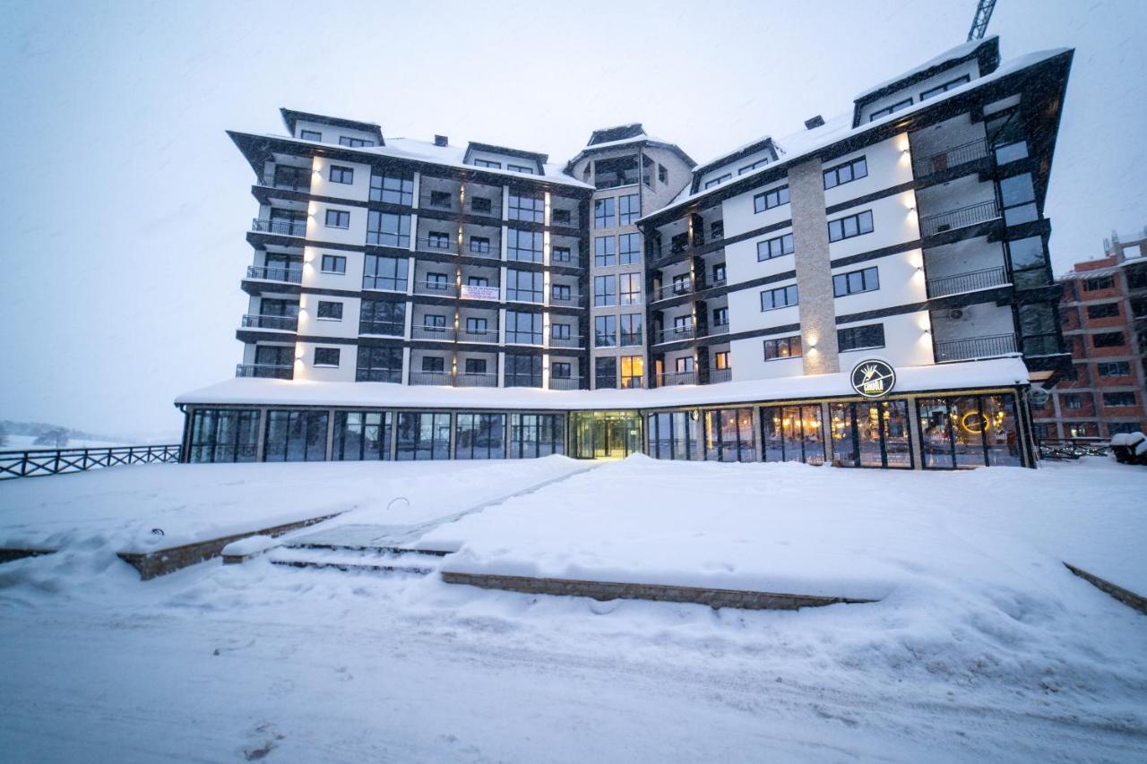 Hrast Apartment *