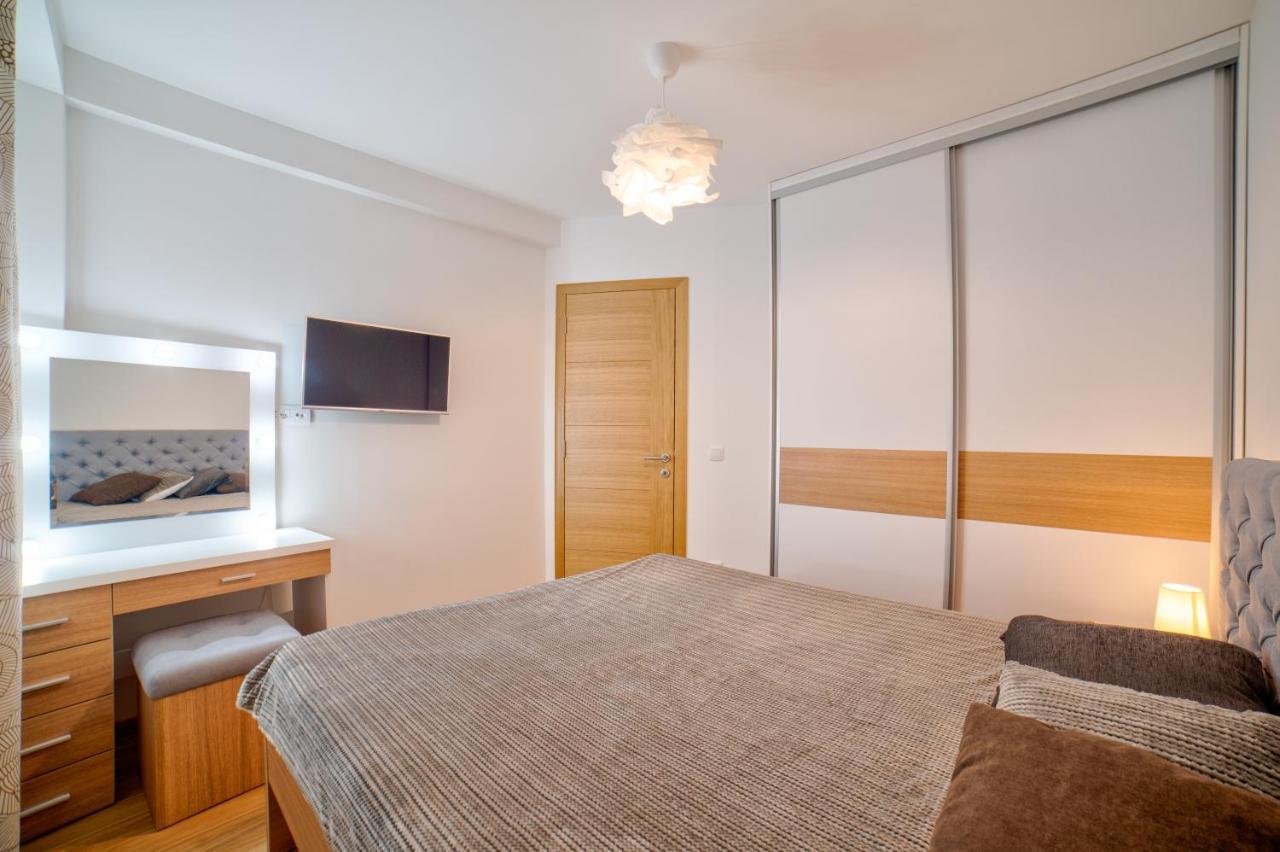 Apartment Hrast