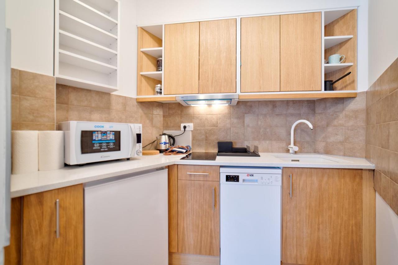 Apartment Hrast *